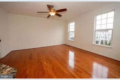 217 S Savanna Drive, Pottstown, PA 19465 - Photo 9