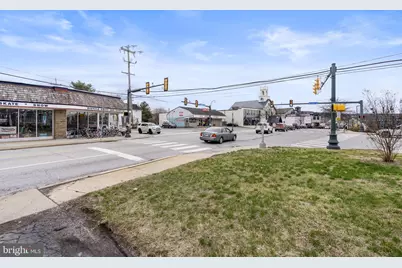 305 E Lancaster Avenue #UNIT 2, Downingtown, PA 19335 - Photo 27