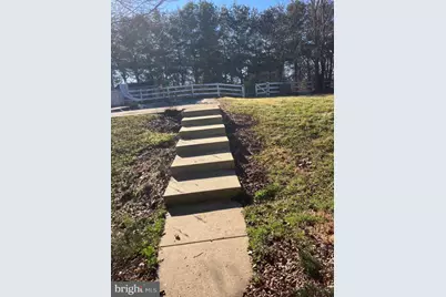 329 Heron Drive, Lincoln University, PA 19352 - Photo 11