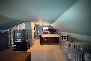 547 Broad St, Spring City, PA 19475 - Photo 9