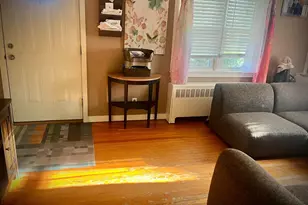 547 Broad St, Spring City, PA 19475 - Photo 5