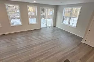 48 Grayson Ln, Downingtown, PA 19335 - Photo 3