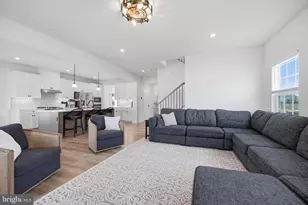 534 Sativa Dr, Honey Brook, PA 19344 - Photo 9