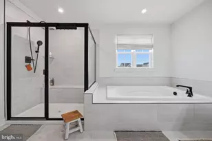 534 Sativa Dr, Honey Brook, PA 19344 - Photo 25