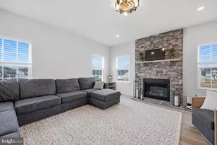 534 Sativa Dr, Honey Brook, PA 19344 - Photo 7