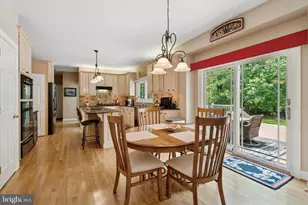 20 Dorchester Way, Phoenixville, PA 19460 - Photo 9