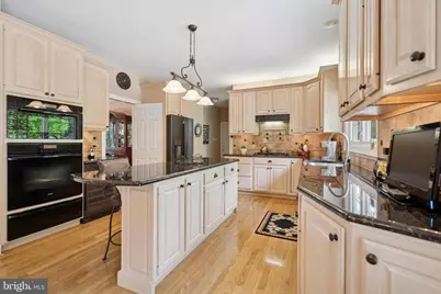 20 Dorchester Way, Phoenixville, PA 19460 - Photo 3