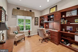 20 Dorchester Way, Phoenixville, PA 19460 - Photo 15