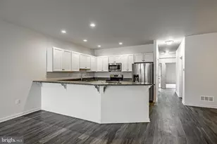 215 Rose View Dr, West Grove, PA 19390 - Photo 5