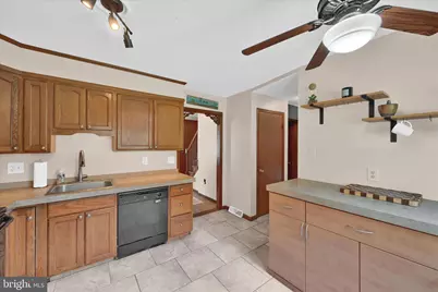 608 Walnut Drive, Parkesburg, PA 19365 - Photo 9