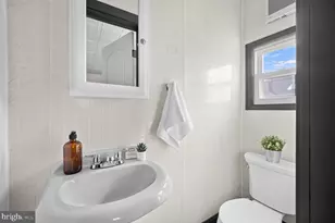 516 Gay St, Phoenixville, PA 19460 - Photo 11