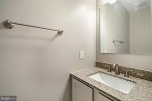 39 E Jonathan Ct, Kennett Square, PA 19348 - Photo 7