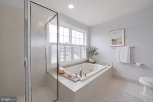 249 Coleridge Ln, Coatesville, PA 19320 - Photo 9