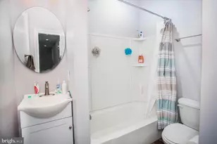 217 W Lancaster Ave, Downingtown, PA 19335 - Photo 17