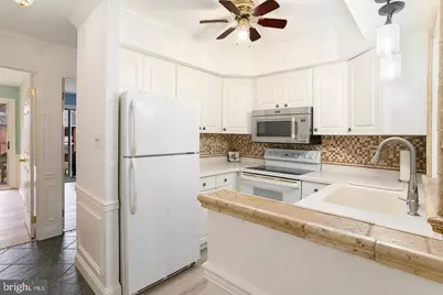 750 E Marshall Street #211, West Chester, PA 19380 - Photo 11