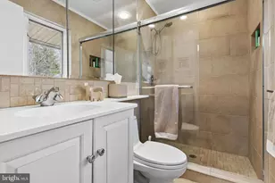 610 Arlyn Cir, Wayne, PA 19087 - Photo 19