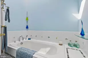 610 Arlyn Cir, Wayne, PA 19087 - Photo 21