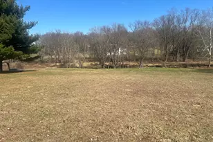 223 W Woodview Rd, West Grove, PA 19390 - Photo 1