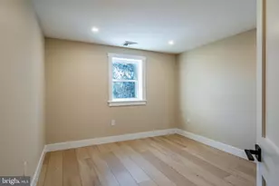 530 Washington Ave, Phoenixville, PA 19460 - Photo 11