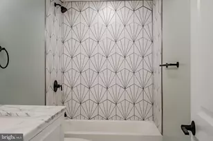 21 Gay St, Phoenixville, PA 19460 - Photo 13