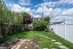 144 Gay St, Phoenixville, PA 19460 - Photo 39