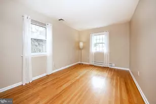 938 Kingsway Dr, Coatesville, PA 19320 - Photo 35