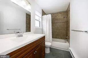 938 Kingsway Dr, Coatesville, PA 19320 - Photo 37