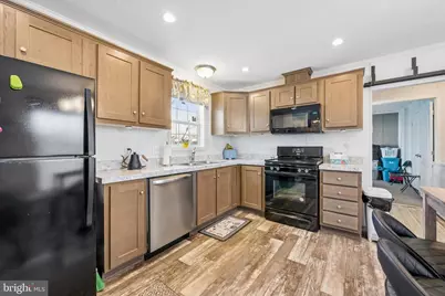 8 Hilltop Drive, West Grove, PA 19390 - Photo 5