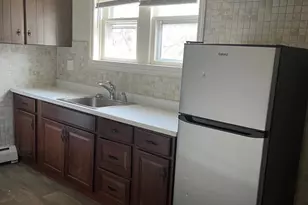 381 Charles St, Coatesville, PA 19320 - Photo 3