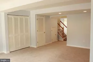 5 N Savanna Dr, Pottstown, PA 19465 - Photo 33