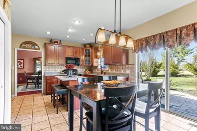 33 Bandon Circle, West Grove, PA 19390 - Photo 11