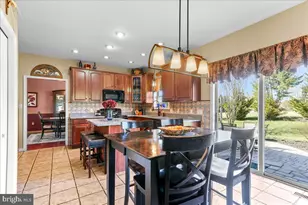 33 Bandon Cir, West Grove, PA 19390 - Photo 11