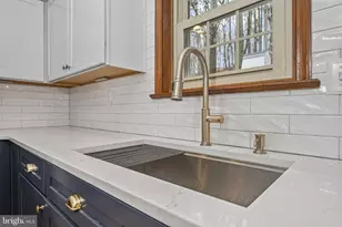 36 Sheffield Ln, West Chester, PA 19380 - Photo 5