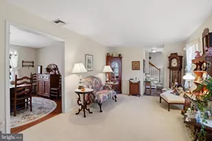 863 Hunters Run Rd, Pottstown, PA 19465 - Photo 5