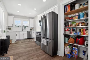 424 Arch St, Spring City, PA 19475 - Photo 17