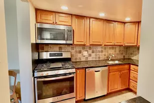 513 Old Forge Crossing, Devon, PA 19333 - Photo 7