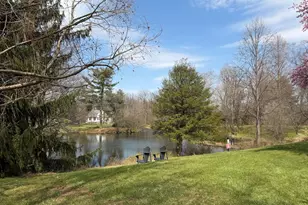 513 Old Forge Crossing, Devon, PA 19333 - Photo 5