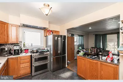 508 W Anderson Avenue, Phoenixville, PA 19460 - Photo 5