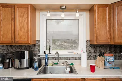 508 W Anderson Avenue, Phoenixville, PA 19460 - Photo 7