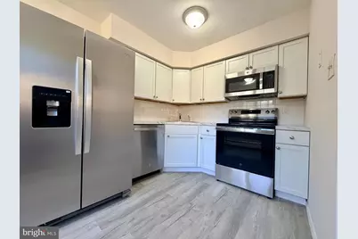 335 E Lancaster Avenue #B-14, Downingtown, PA 19335 - Photo 1