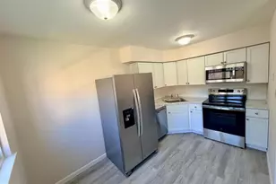 335 E Lancaster Ave, Downingtown, PA 19335 - Photo 5