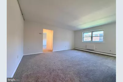 335 E Lancaster Avenue #B-14, Downingtown, PA 19335 - Photo 5