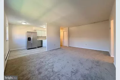 335 E Lancaster Avenue #B-14, Downingtown, PA 19335 - Photo 3