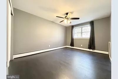 335 E Lancaster Avenue #E-5, Downingtown, PA 19335 - Photo 5