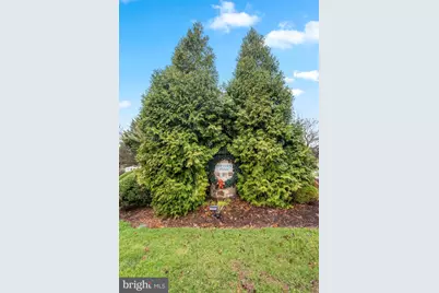 300 Old Barn Circle, Phoenixville, PA 19460 - Photo 5