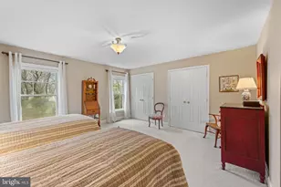 300 Old Barn Cir, Phoenixville, PA 19460 - Photo 23