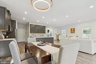 141 Four Leaf Dr, Downingtown, PA 19335 - Photo 5