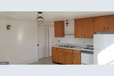 516 Franklin Avenue #3RD FL, Phoenixville, PA 19460 - Photo 7