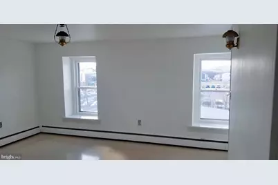 516 Franklin Avenue #3RD FL, Phoenixville, PA 19460 - Photo 5