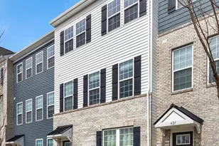 423 Smithworks Blvd, Phoenixville, PA 19460 - Photo 27